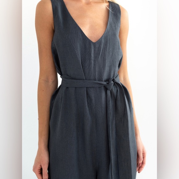 BNWOT 100% Linen Jumpsuit Romper XS / S - Picture 3 of 10
